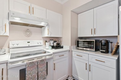 Well-appointed townhome in an ideal island location! Come see - photo 22