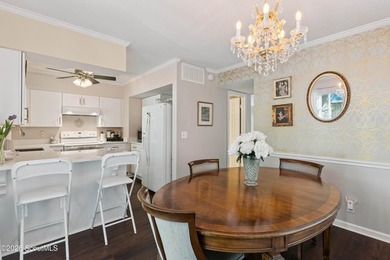 Well-appointed townhome in an ideal island location! Come see - photo 23