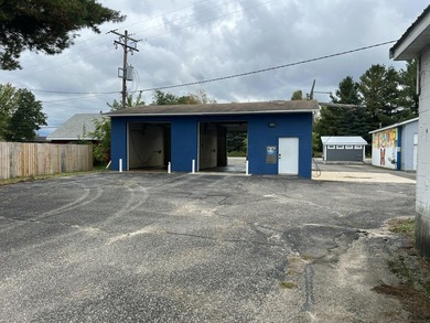 Lake Missaukee Commercial For Sale in Lake City Michigan