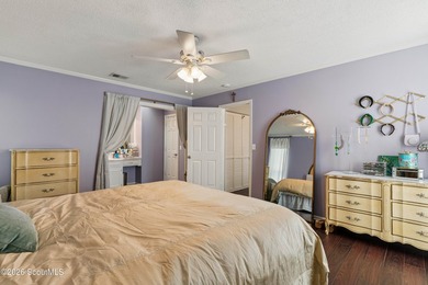 Well-appointed townhome in an ideal island location! Come see - photo 33