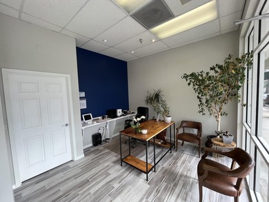 (Fountain Plaza) Professional Office space located in the heart - photo 3