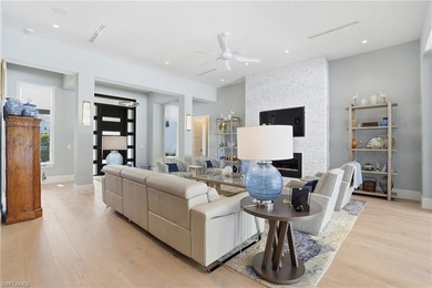 Introducing 725 Harbour Drive, ultimate luxury, situated in the - photo 7