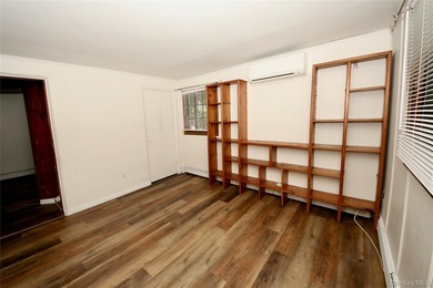 Welcome to this charming 4 bedroom, 2 bath Cape, ideally located - photo 8