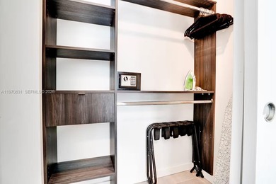 Modern 1 Bed / 1 Bath residence at YOTELPAD Downtown Miami