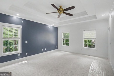 COMPLETELY RENOVATED INSIDE AND OUT! This beautifully updated - photo 17