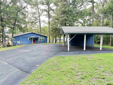 Lake Jacksonville 3B2B home with boathouse & beautiful view of - Lake Home For Sale in Jacksonville, Texas