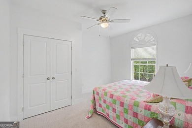 COMPLETELY RENOVATED INSIDE AND OUT! This beautifully updated - photo 25