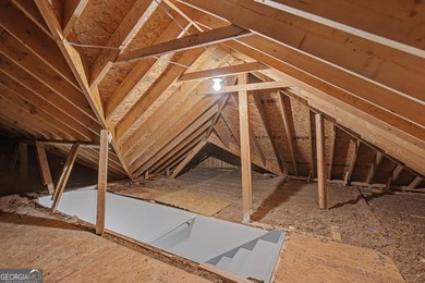 COMPLETELY RENOVATED INSIDE AND OUT! This beautifully updated - photo 31