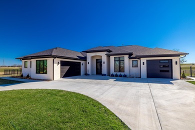 Custom built home in Woodlawn Estates...This Brick Ranch is not