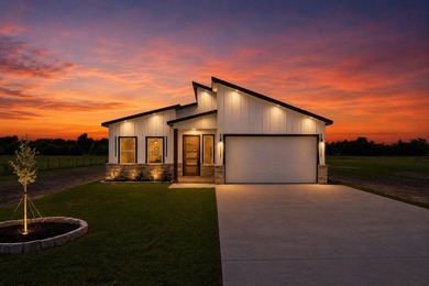 NEW CONSTRUCTION ON 1 ACRE IN QUINLAN, TX!! Enjoy the perfect - photo 6