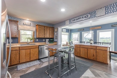 Lake life, but make it effortless! This Herrington Lake gem - photo 10