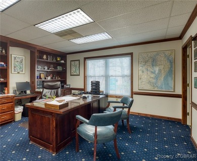 For Sale: High-Potential B-1 Zoned Commercial Building:This