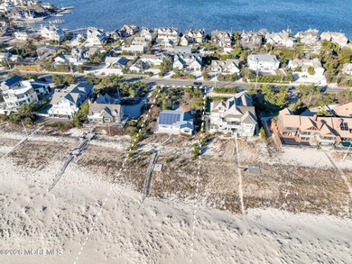 Mantoloking Oceanfront - Rare opportunity to own 100' of - photo 4