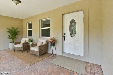 Spacious Home on a Rare Double Lot with Endless Possibilities - photo 3