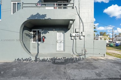 7,500 SF lot. Miami zoning 3900: 38-62 units per acre by code - photo 3