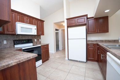 Move-in ready 3-bedroom, 2-bathroom home offering comfort - photo 8