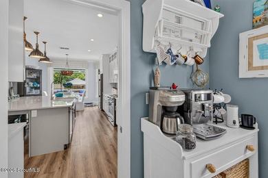 Location, lifestyle, and lovingly maintained, this one has it - photo 17