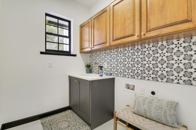 Welcome to this exquisitely renovated modern farmhouse estate - photo 31
