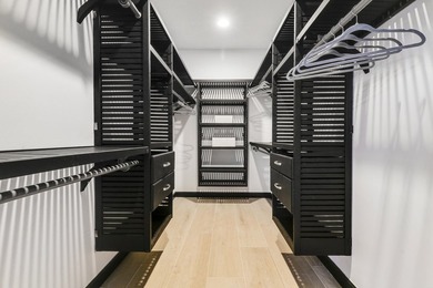 Welcome to this exquisitely renovated modern farmhouse estate - photo 35