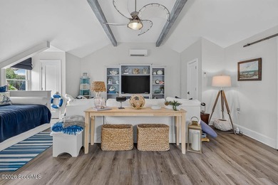 Location, lifestyle, and lovingly maintained, this one has it - photo 37