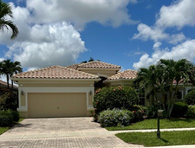 Lake Home For Sale in Boynton Beach, Florida