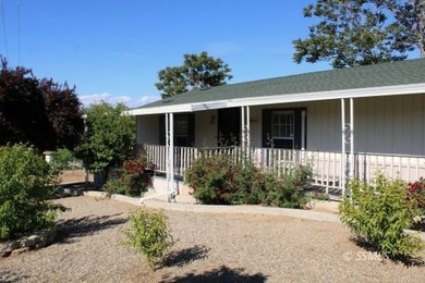 Don't miss this fantastic opportunity to own a charming 1994 - photo 1