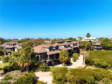 Priced to Sell! Positioned directly on the harbor in Safety - photo 13