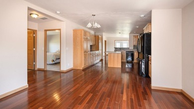 Additional listing photo 4