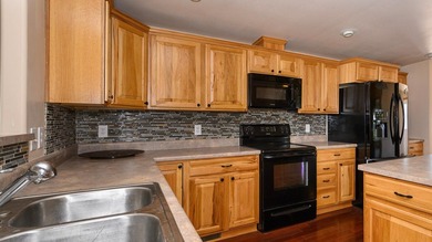 Whether you're searching for a year-round residence or the - photo 8