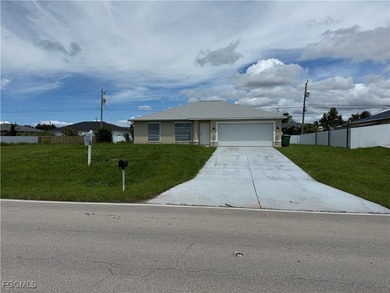 Cape Coral Area Home Sale Pending in Cape Coral Florida