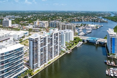 Experience South Florida waterfront living in this beautiful - photo 29