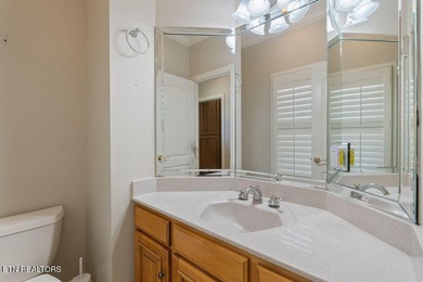 Absolutely stunning, one-owner, impeccably maintained all-brick - photo 38