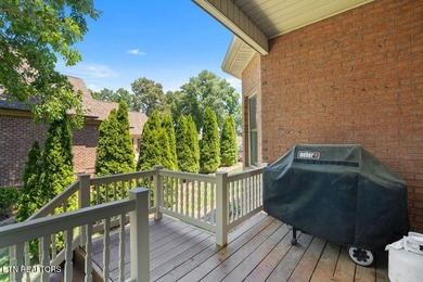 Absolutely stunning, one-owner, impeccably maintained all-brick - photo 41