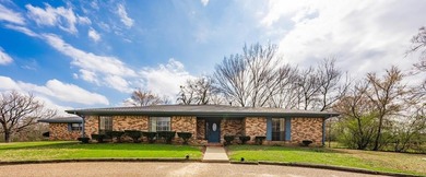 Cedar Creek Lake Home For Sale in Malakoff Texas