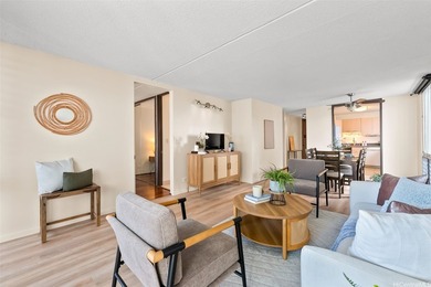 Experience sweeping ocean views from this high-floor corner unit - photo 4