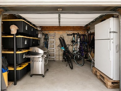 Located in the heart of Ocean City, this lovingly maintained - photo 5