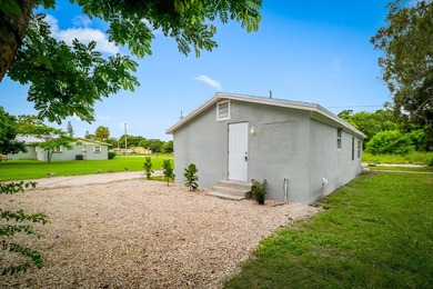 Fully renovated home in the heart of Fort Pierce! This 3-bedroom - photo 4