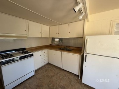 This has been a great investment property and is ready to go - photo 5