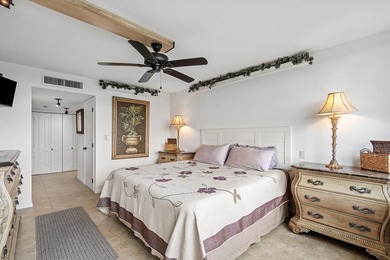 This turn key spacious 3 bedroom 3 bath top floor end unit is - photo 21