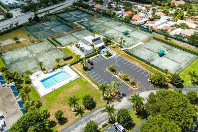 This turn key spacious 3 bedroom 3 bath top floor end unit is - photo 42