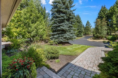 Picturesque lake and 17th-fairway views from this beautifully - photo 3