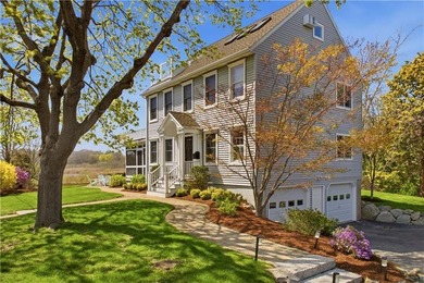 Waterfront living on Almy Pond, just moments from Bailey's Beach - photo 2