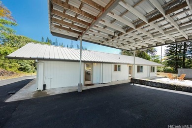 E Komo mai, this property welcomes you with a sweeping paved - photo 7