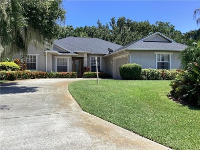 Lake Istokpoga Home For Sale in Sebring Florida