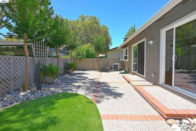 VERY POPULAR SINGLE STORY DETACHED HOME IN THE COVETED CROW - photo 15
