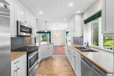 Welcome home to this beautifully maintained 3 bedroom, 2 bath - photo 15