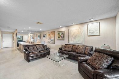 An original turn-key residence offering both immediate - photo 16