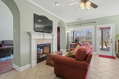 Spacious Living in a Prime Location! Welcome home to this - photo 18