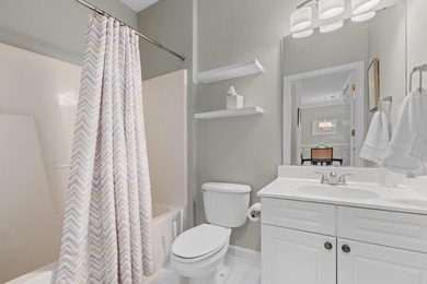 Welcome to luxury living overlooking the picturesque greens of - photo 20