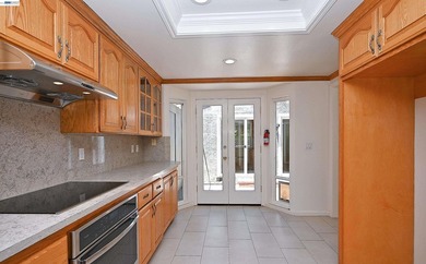 VERY POPULAR SINGLE STORY DETACHED HOME IN THE COVETED CROW - photo 24